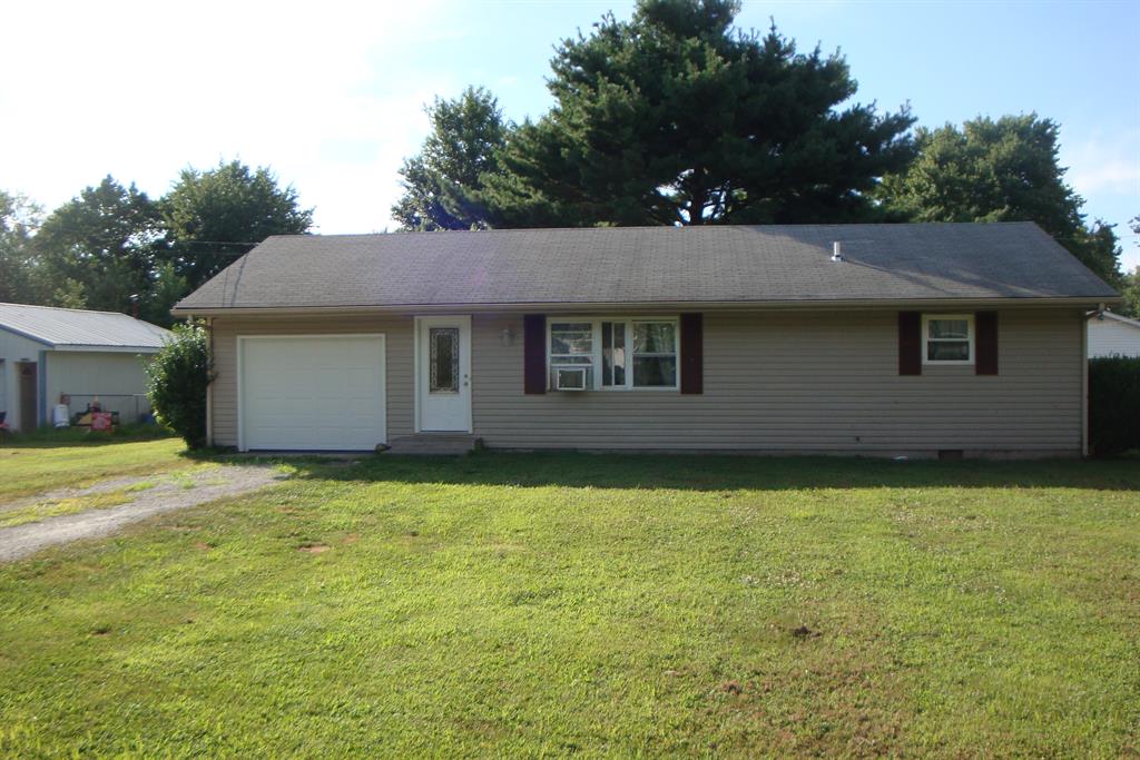 5464 Oak Grove Ave Blanchester, OH