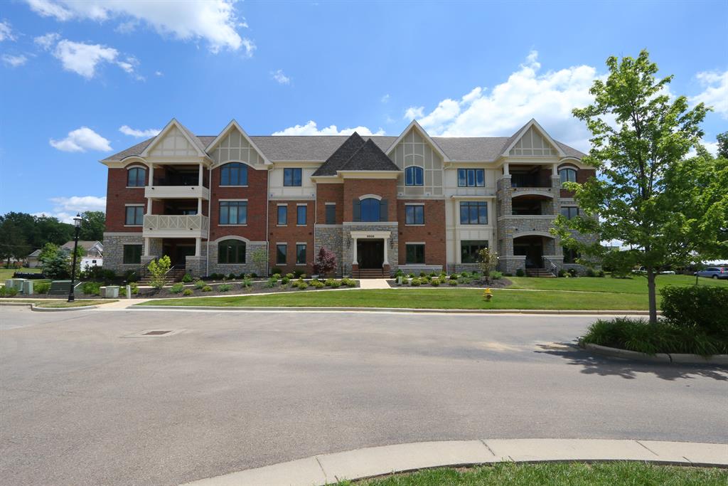 9506 Park Manor, 204 Blue Ash, OH