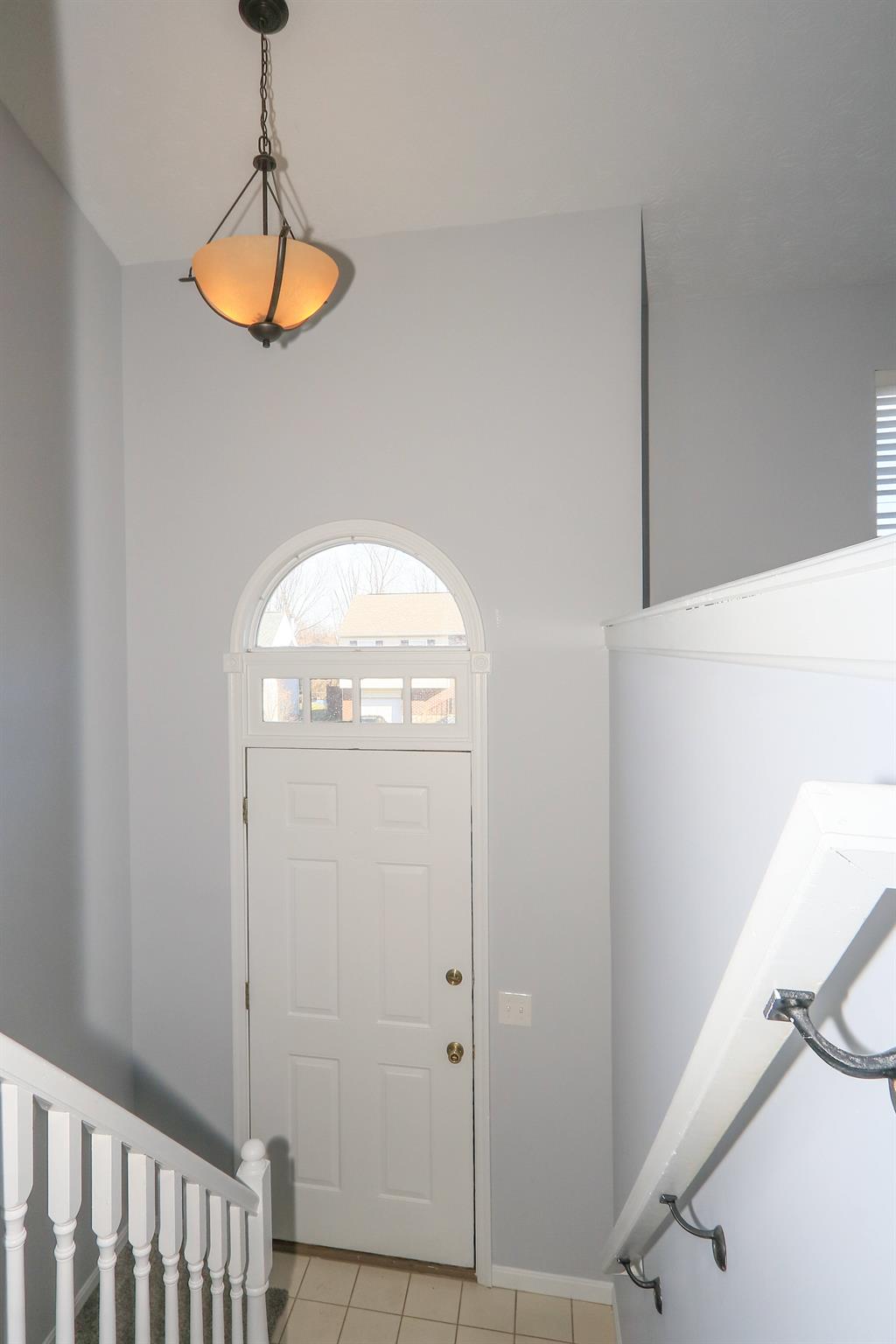 Foyer for 2783 Berwood Ln Hebron, KY 41048