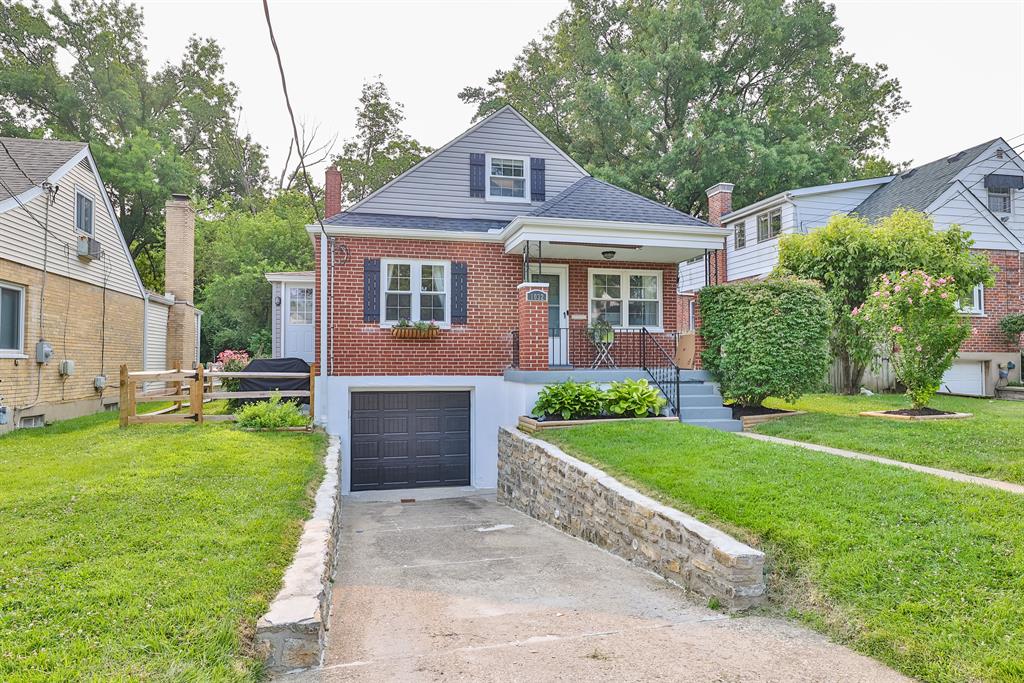 1032 Glenna Drive Covedale, OH