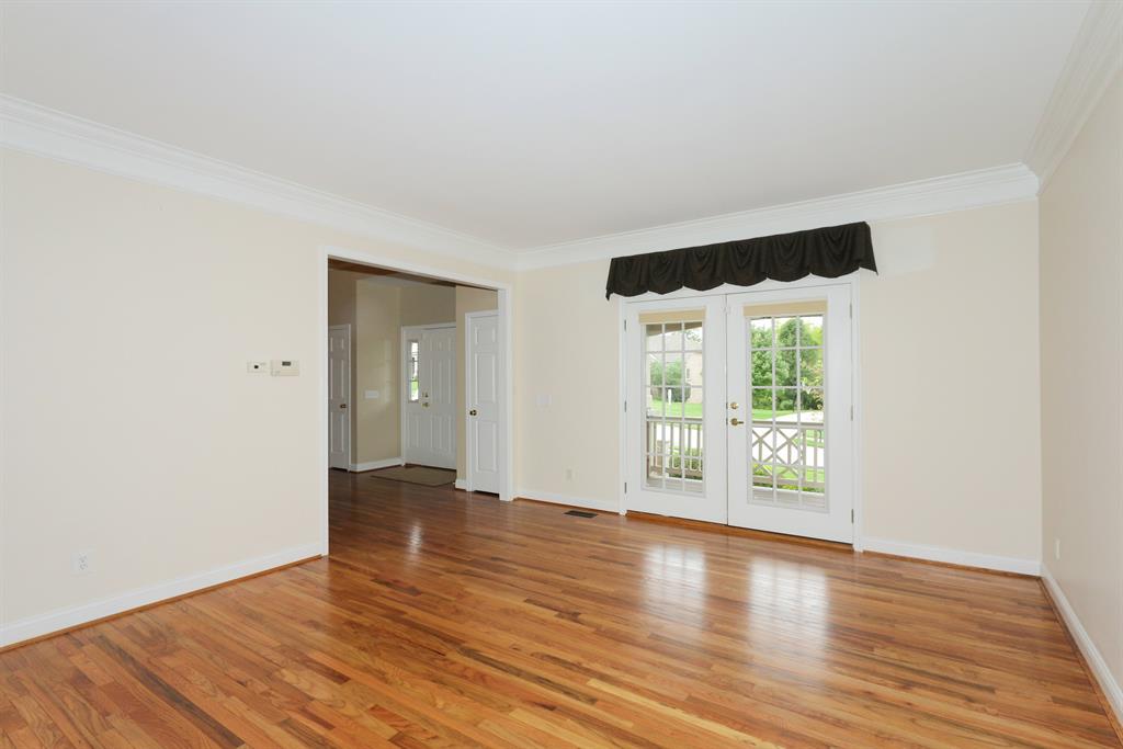 Living Room for 1908 Whetherstone Rdg Hebron, KY 41048