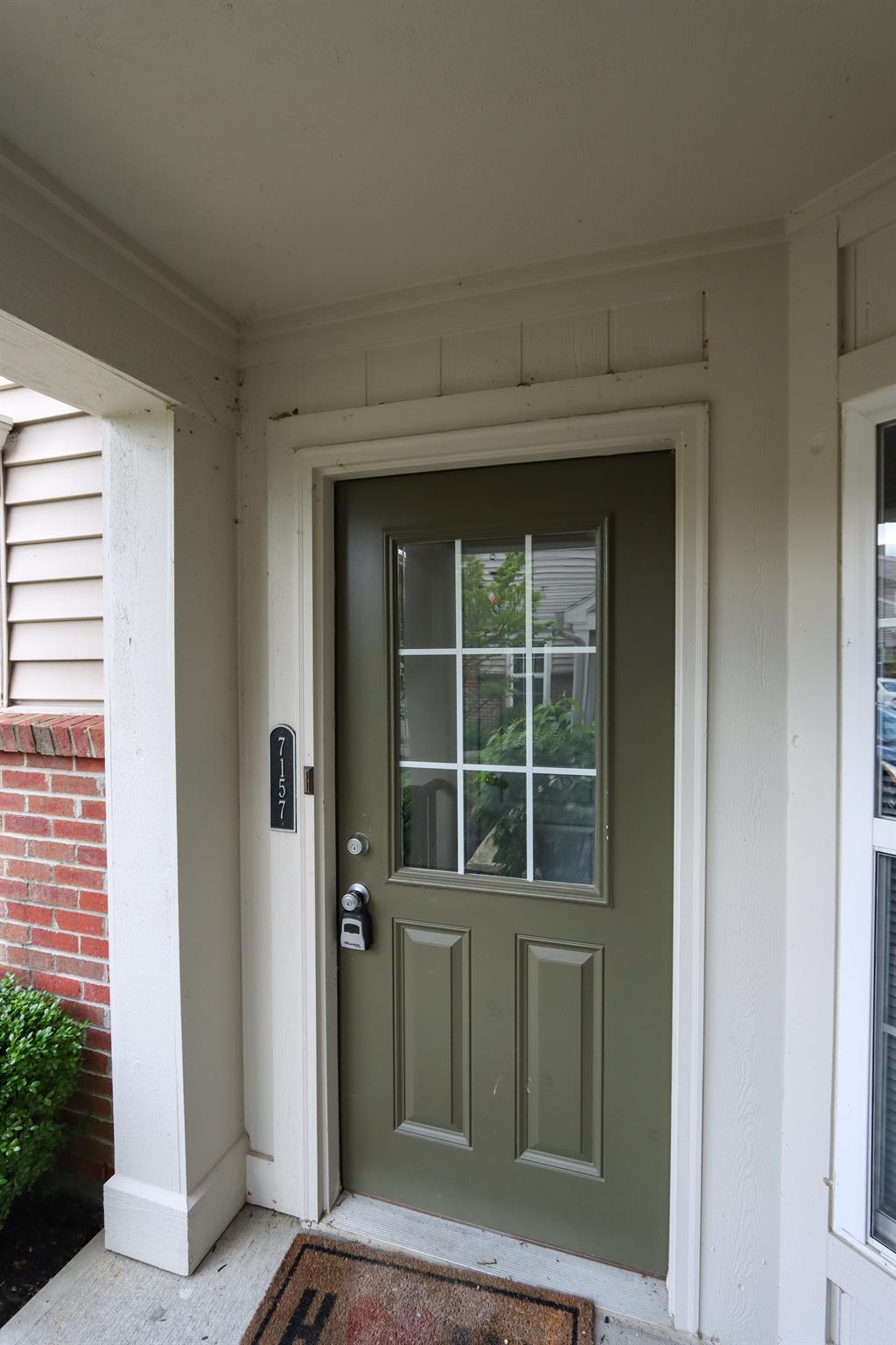 Entrance for 7157 English Dr Newtown, OH 45244
