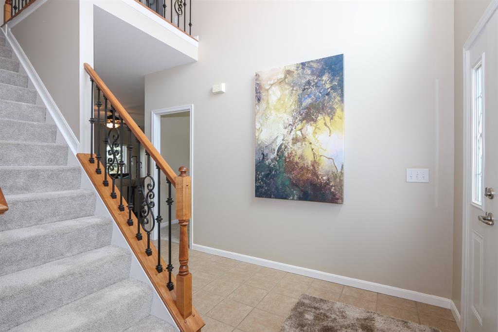 Foyer image 2 for 8363 Oakdale Ct Deerfield Twp., OH 45040