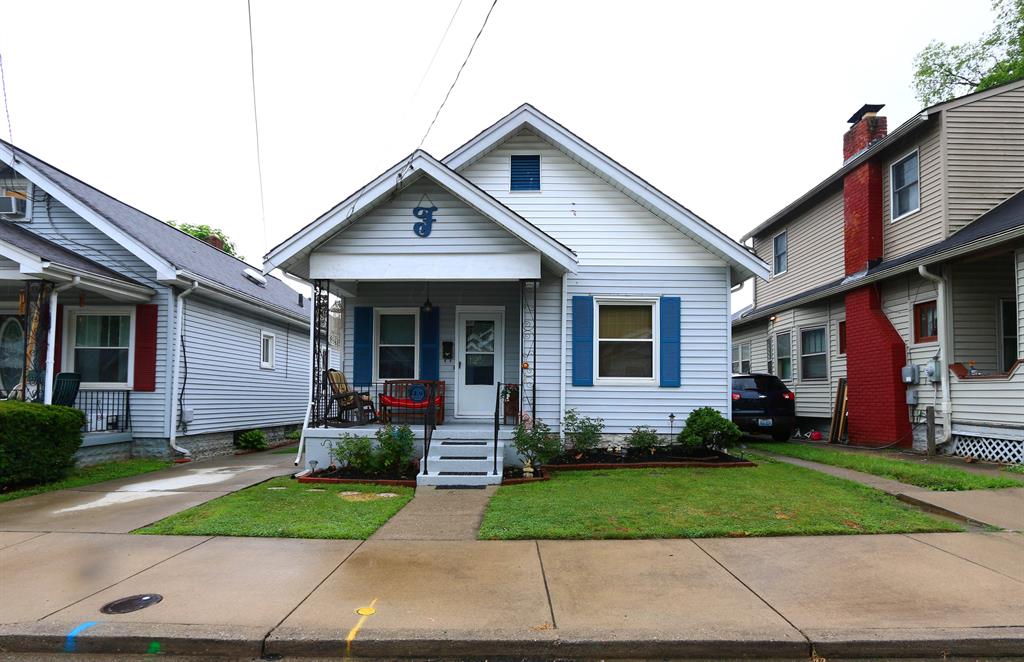 29 W 30th St