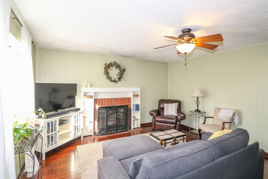 Living Room for 3518 Kroger Ave Mt. Lookout, OH 45226