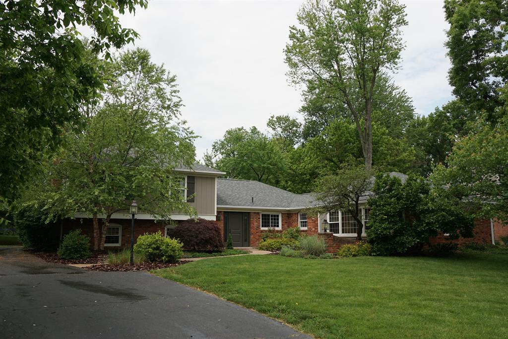 7390 Thumbelina Ln