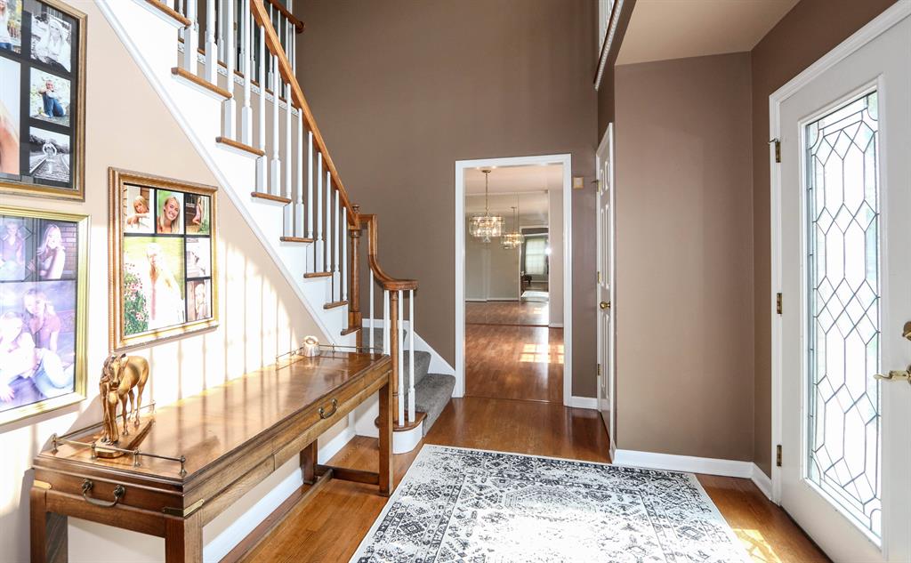 Foyer for 1230 E Eastman Ln Maineville, OH 45039