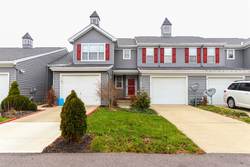 828 Horseshoe Ln