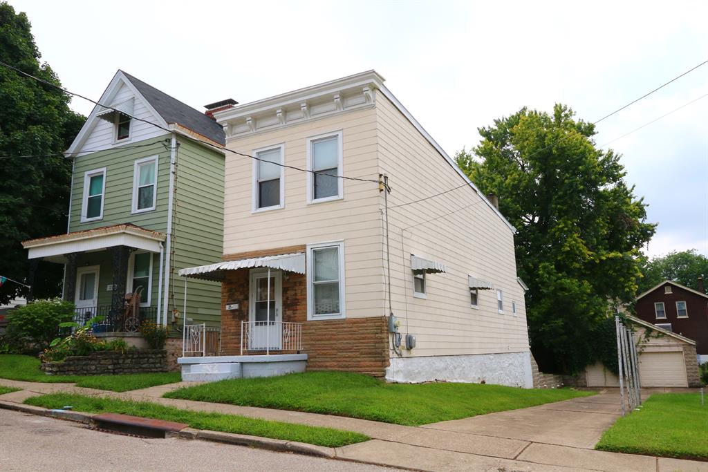 211 Cleveland Ave