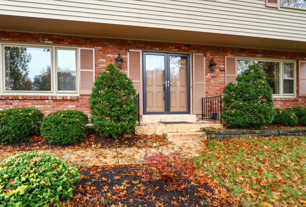 Entrance for 8760 Hollyhock Dr Finneytown, OH 45231