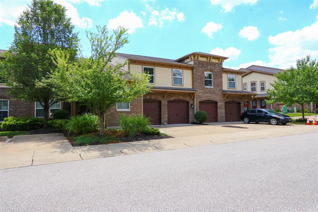 2313 Rolling Hills Dr Covington, KY