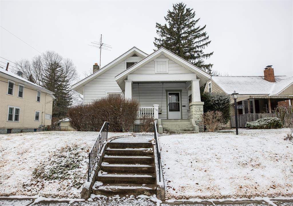 1121 N Murray St Springfield, OH