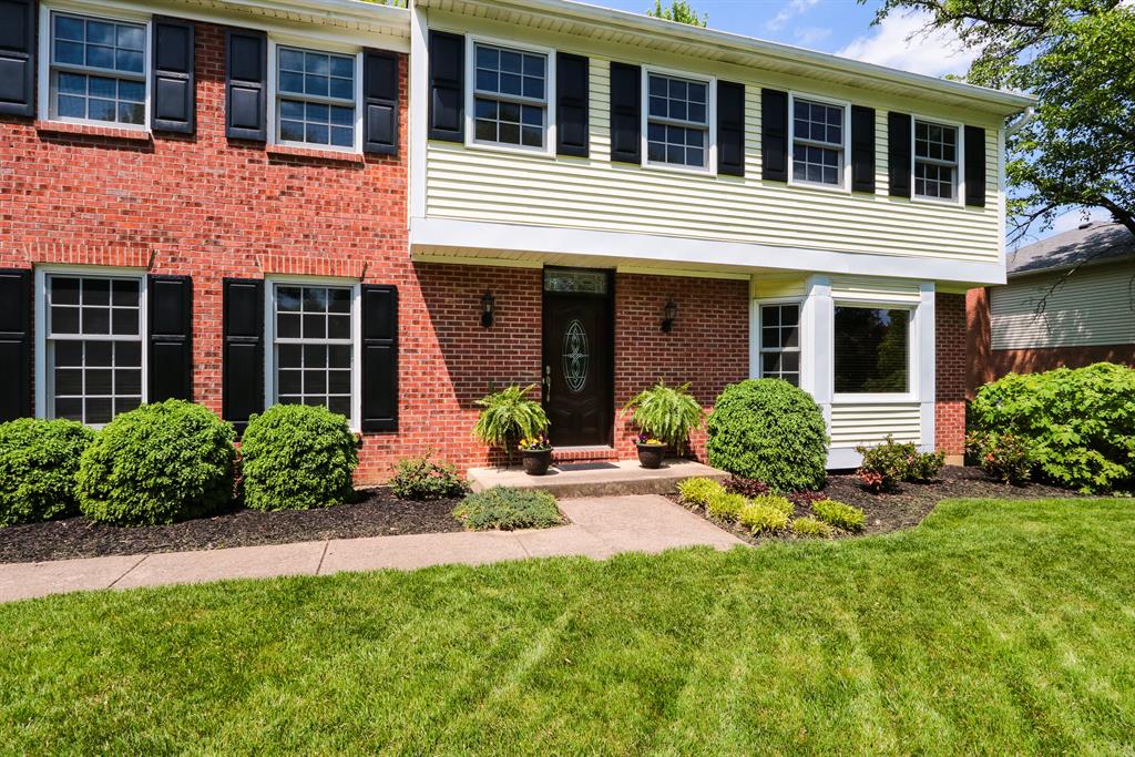 Entrance for 10413 Stone Ct Montgomery, OH 45242