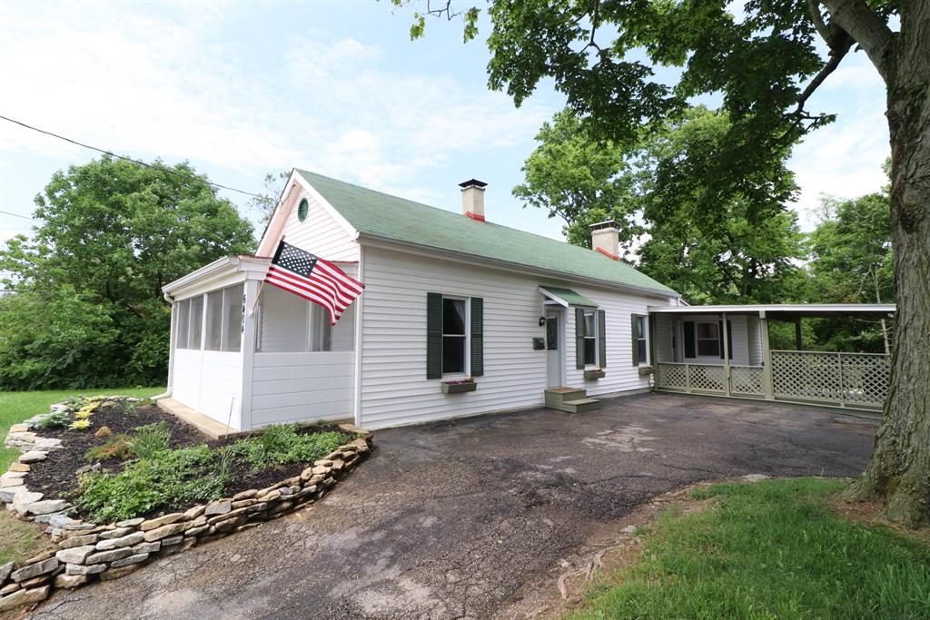 6404 Corbly Rd