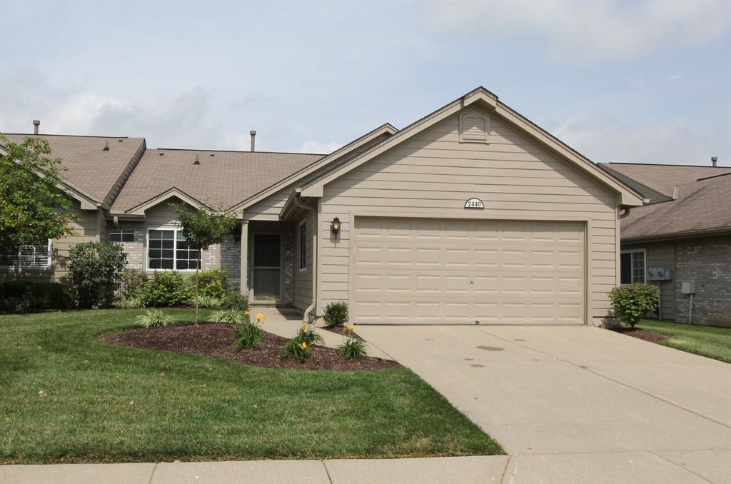 2440 Hickory Glen Ln