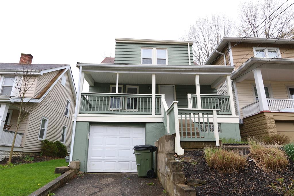 37 Lorraine Ct