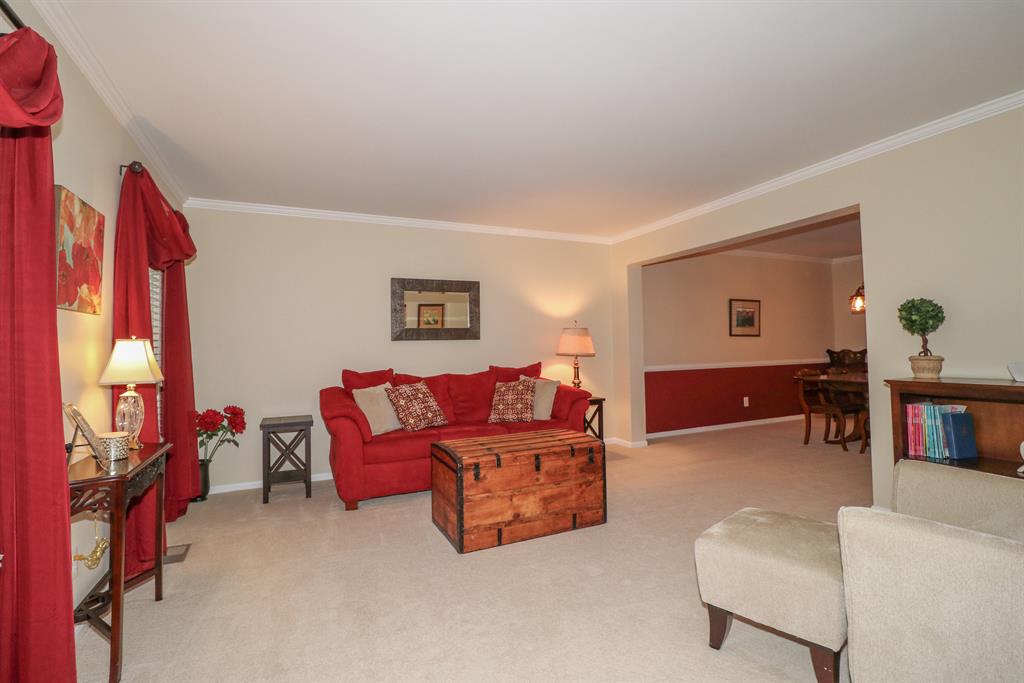 Living Room for 8173 Asbury Hills Dr Anderson Twp., OH 45255