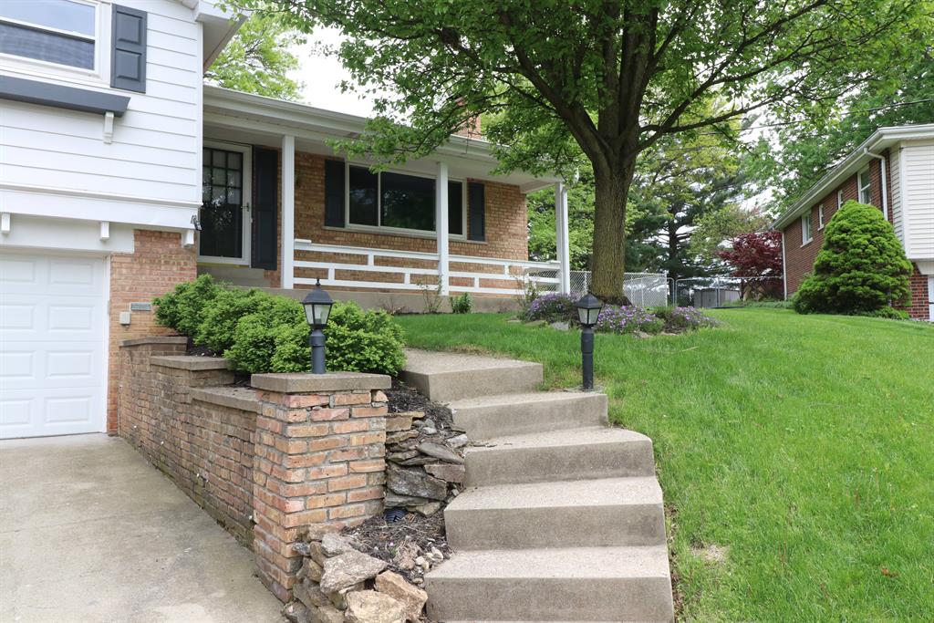 Entrance for 7211 Redondo Ct Madeira, OH 45243