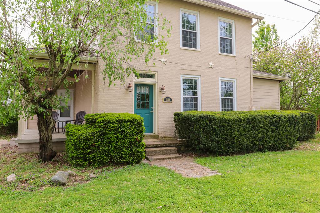 Entrance for 3034 Front St Petersburg, KY 41080
