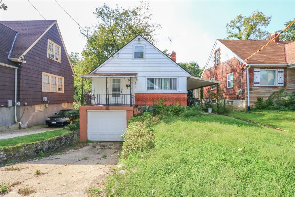 6037 Graceland Ave Golf Manor, OH