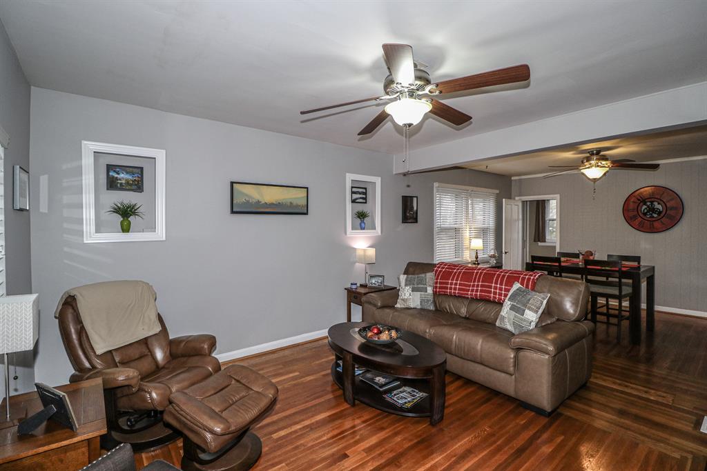Living Room for 3623 Tarpis Ave Hyde Park, OH 45208