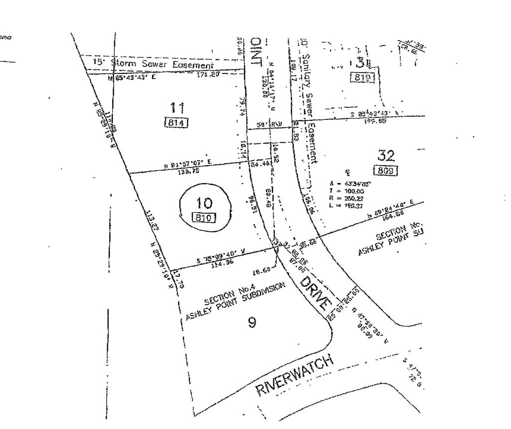 810 Pointe Dr