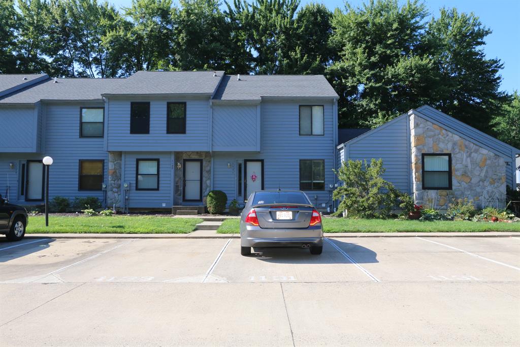 1131 Chestnut Ct