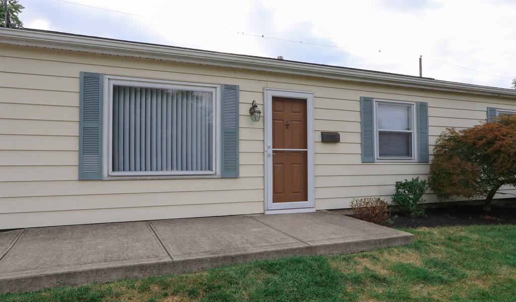 Entrance for 2401 Sheelah Ct Kettering, OH 45420