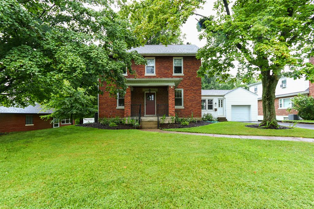 69 Gregory Ln