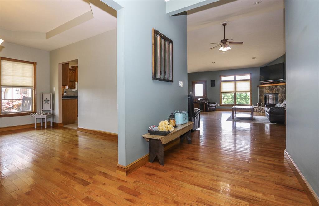 Foyer for 7074 Prouty Dr Highland Co., OH 45133