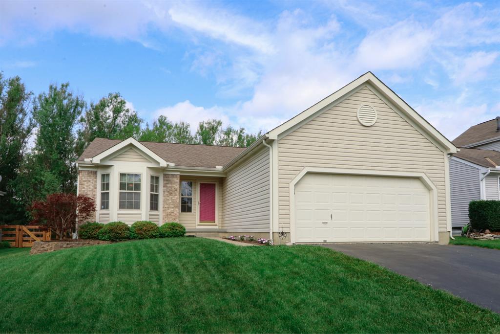 587 Weeping Willow Ln Hamilton Twp., OH