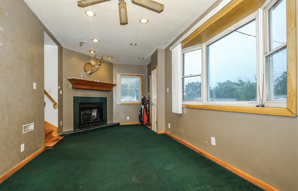 Living Room image 2 for 10260 October Dr Colerain Twp.East, OH 45251