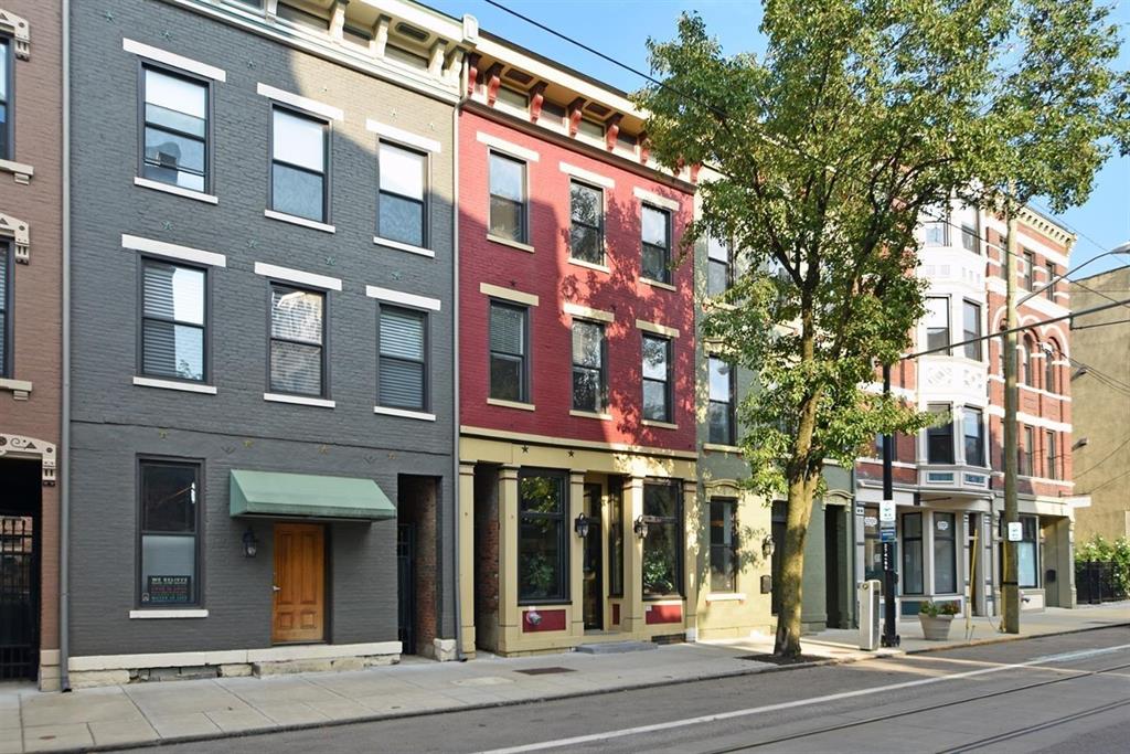 1432 Race Street 208 Cincinnati, OH