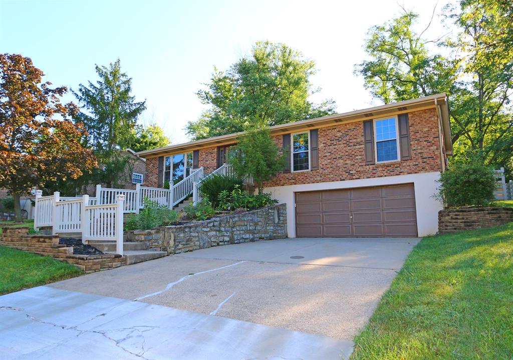 844 Rogers Rd
