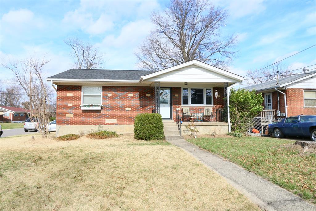 726 Francis Ln