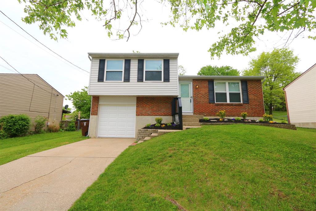 14 Hideaway Dr