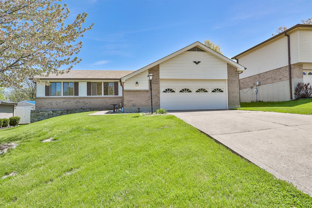 2132 Julie Terrace Reading, OH