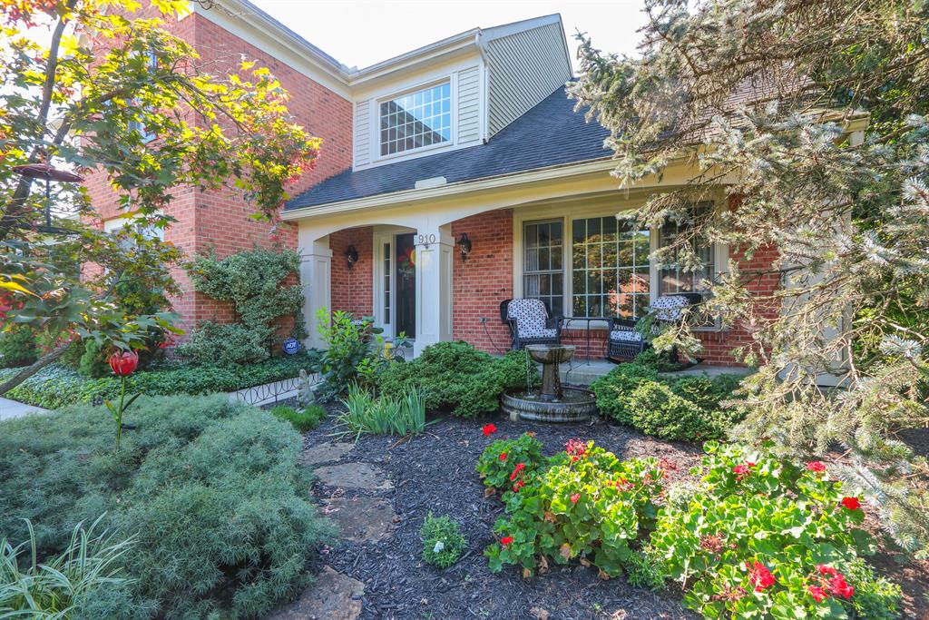 Entrance for 910 Riverwatch Crescent Springs, KY 41017