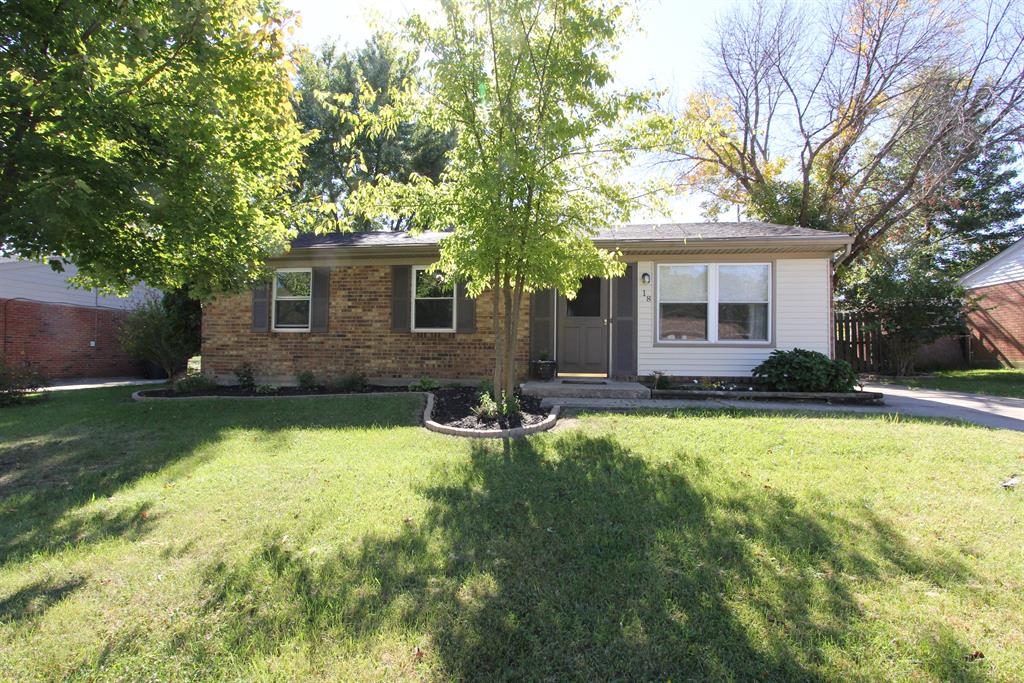 18 Plymouth Ln