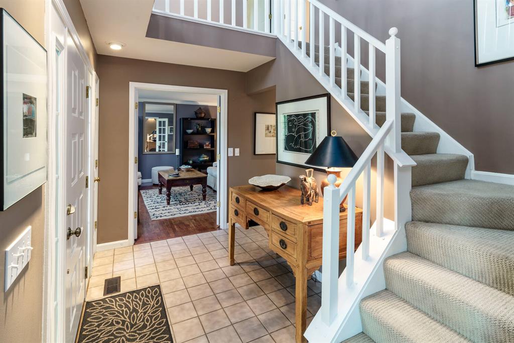 Foyer for 2954 Perthwood Dr Anderson Twp., OH 45244