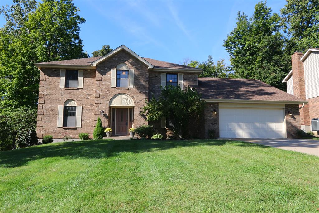 8656 Valley Circle Dr
