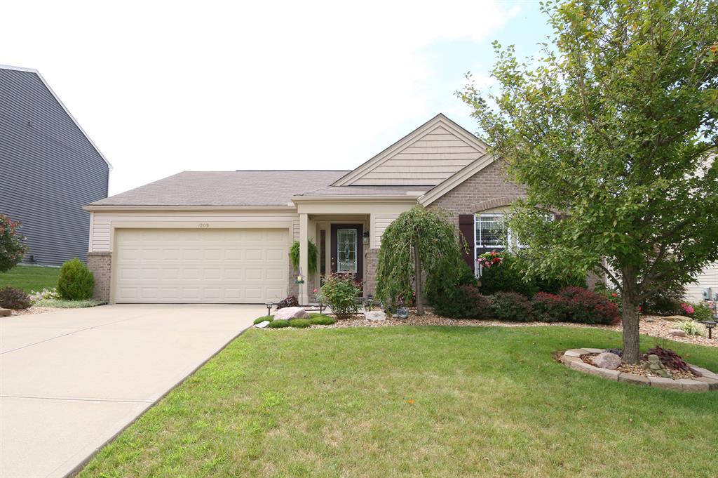 1209 Summerlake Dr