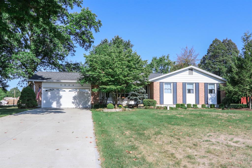 3040 Broadview Dr