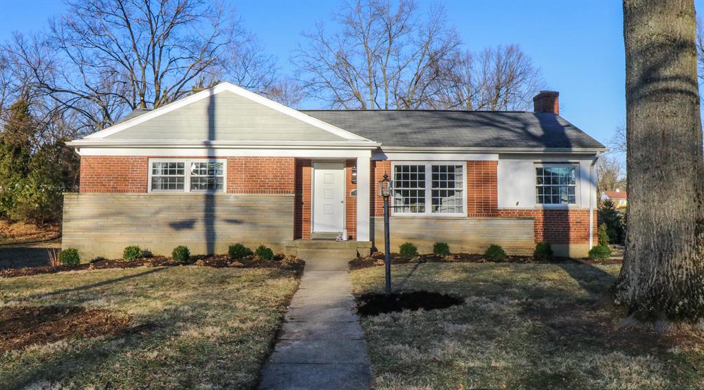7881 Gwenwyn Dr Amberley, OH