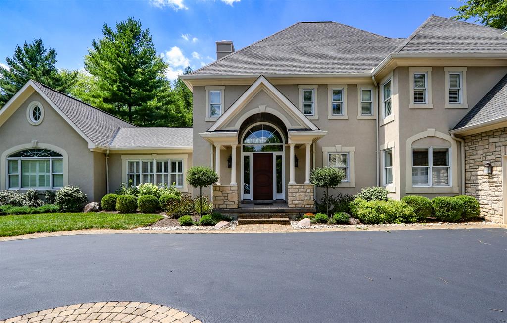 Entrance for 5445 Miami Rd Indian Hill, OH 45243