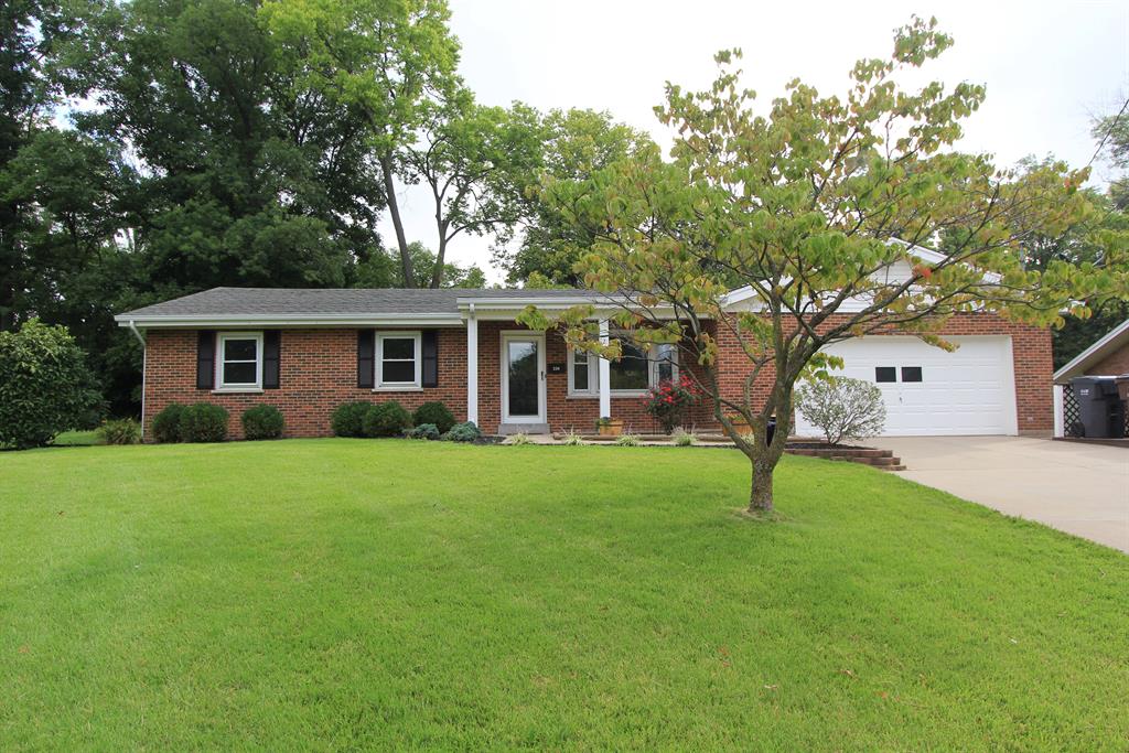 226 Claxon Dr