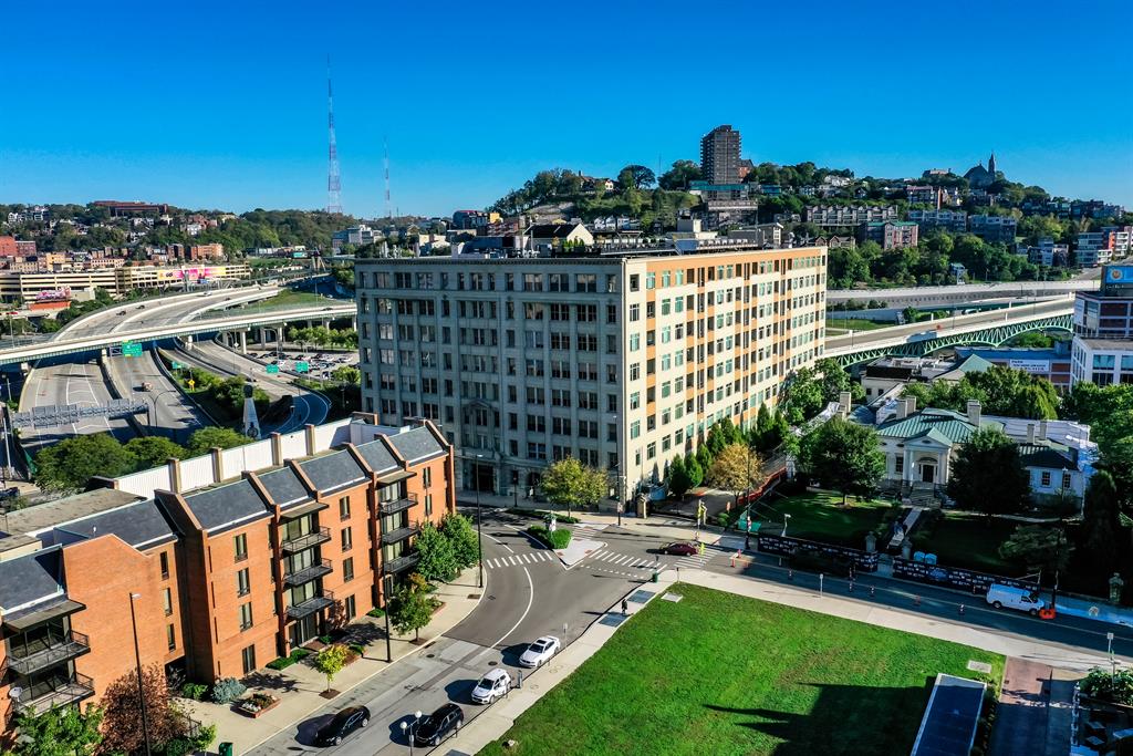 400 Pike Street 807 Cincinnati, OH