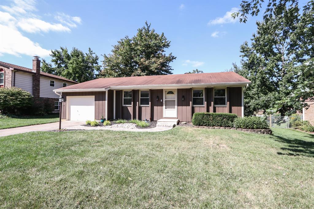823 Eastland Dr