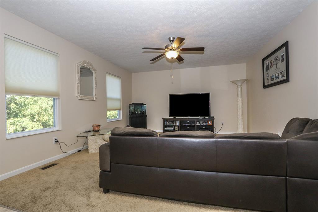 Living Room for 979 Bandanna Dr Delhi Twp., OH 45238
