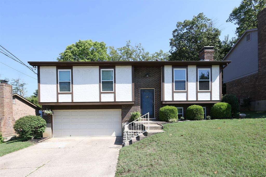 13 Rosslyn Ct